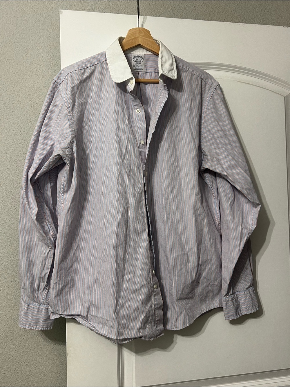Brooks Brothers Red & Blue Stripe Dress Shirt with White Collar